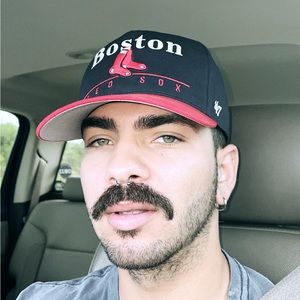 Meet your Posher, Luis